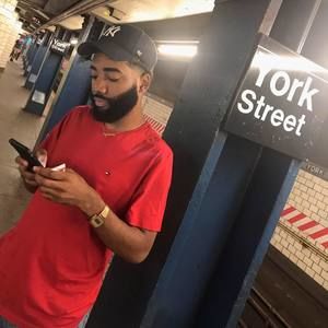 Meet your Posher, Keith