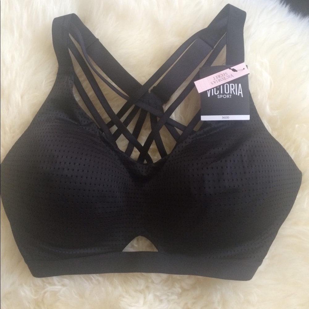 VS Strappy back sports bra