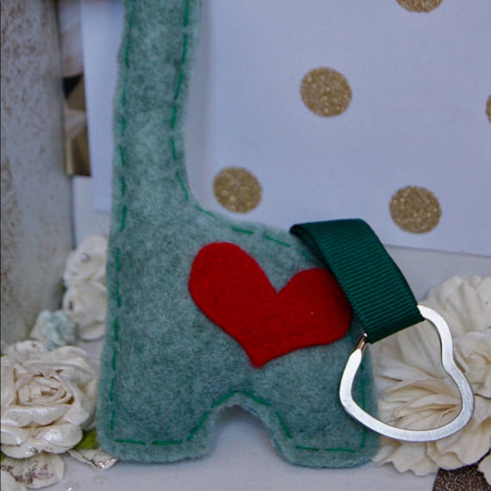 Cute-a-saurus Rex Keyring - Picture 2 of 3