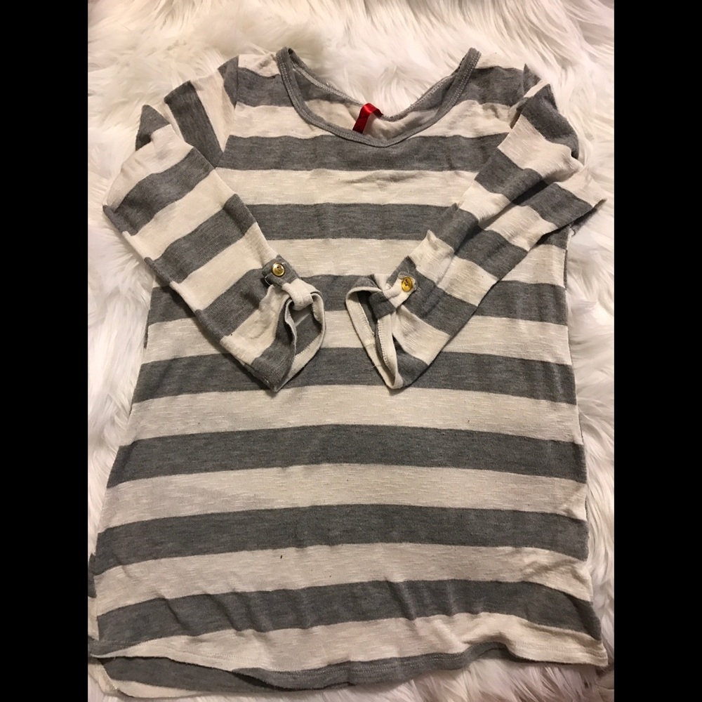 Maternity shirt
