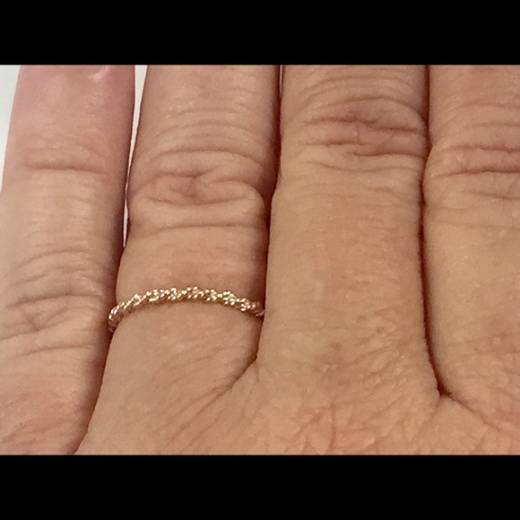 NWT 14kt rose solid gold 1.76 mm twisted rope band - Picture 5 of 5