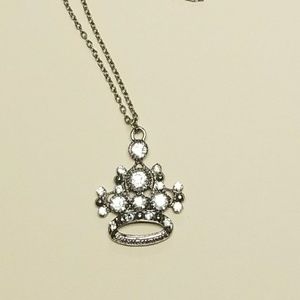 🍬6FOR$10SALE- Crystal Crown Necklace