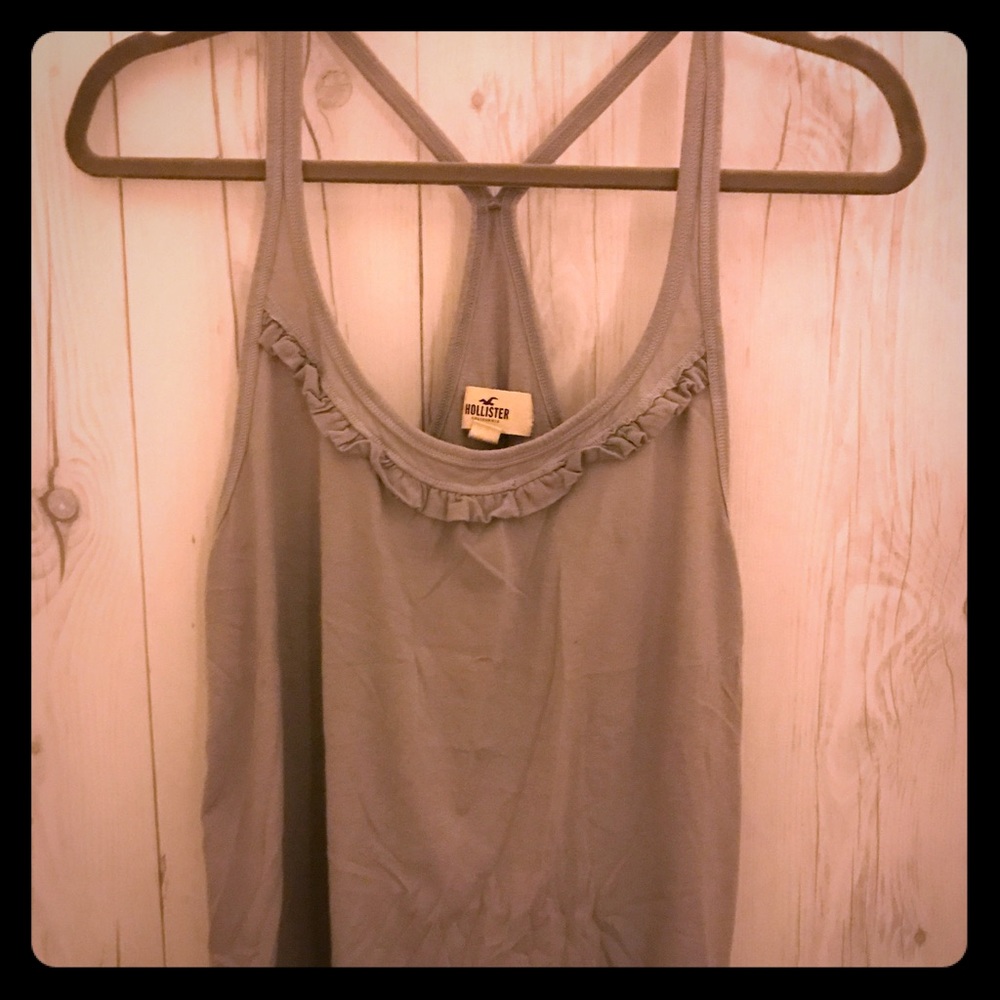 Cute tank top, open back