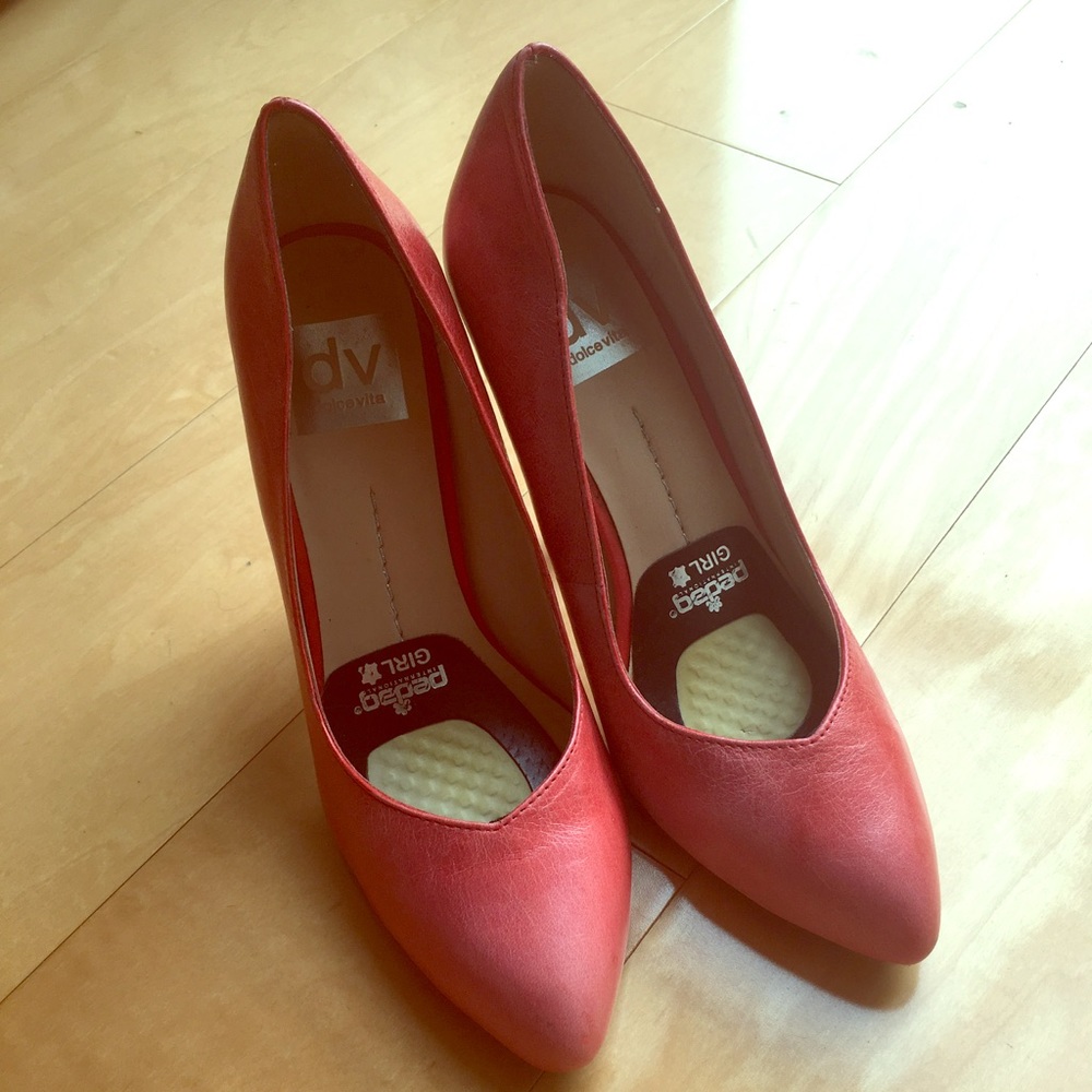 Dolce Vita cherry red pumps 6.5 GUC