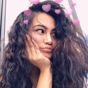 Meet your Posher, Siena