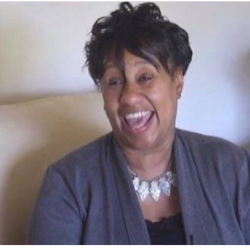 Meet your Posher, Charmain