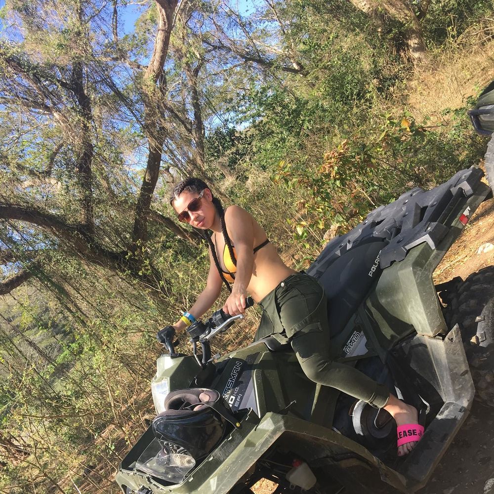 Meet your Posher, Samantha