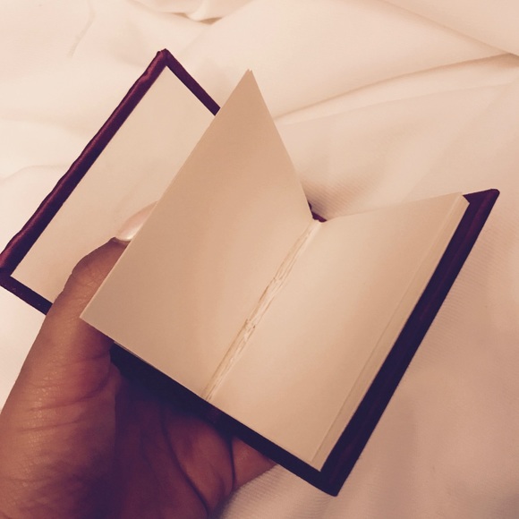 Purva Hand-Crafted Mini Notebook - Picture 2 of 3