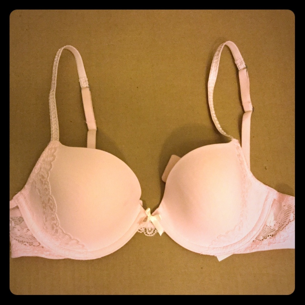 Holliser Light Pink Bra NWT 36B