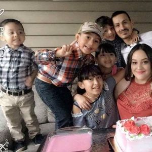 Meet your Posher, Victor