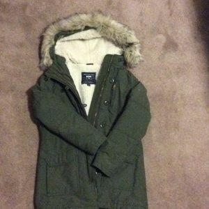 American Eagle Parka size Medium