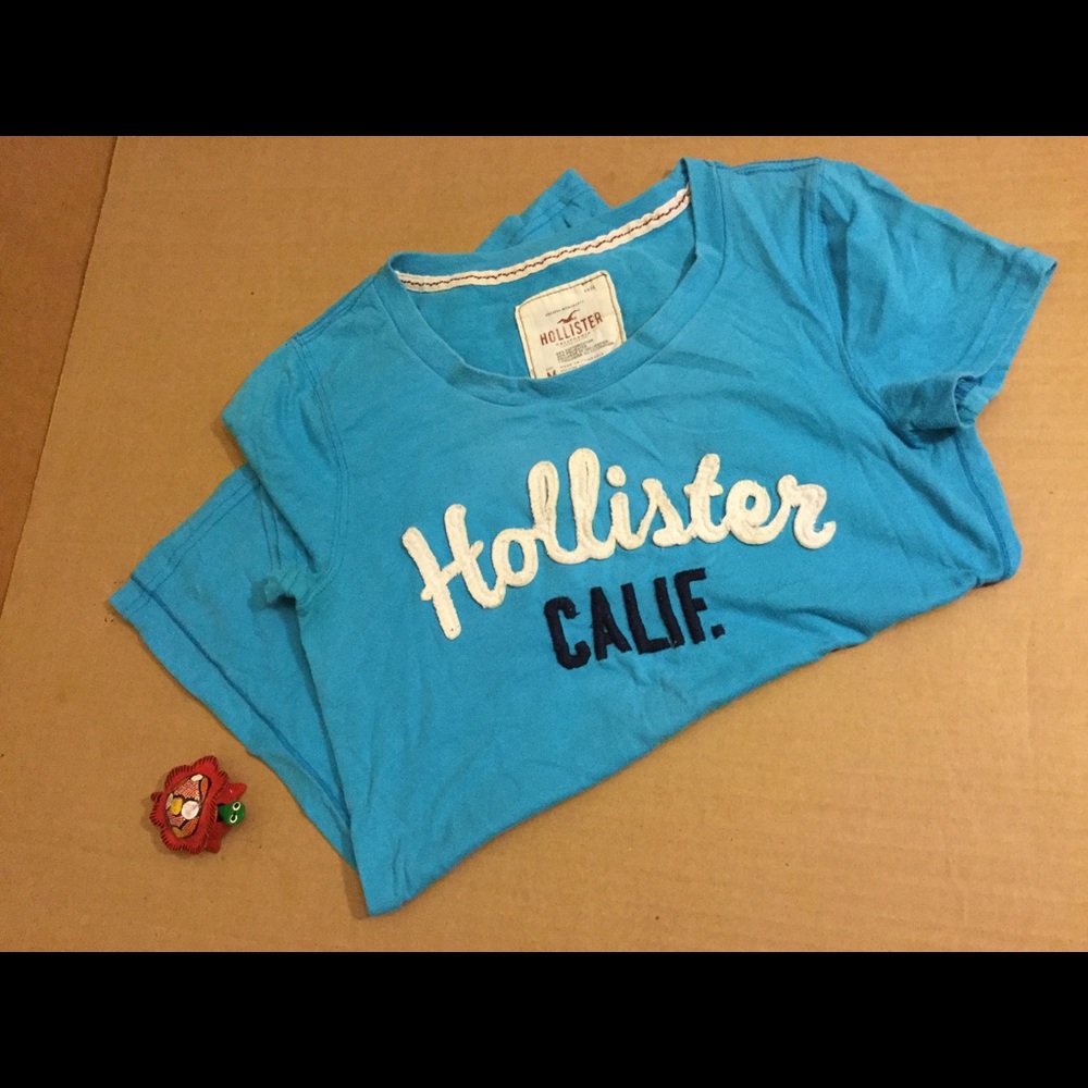 Medium Hollister Tee