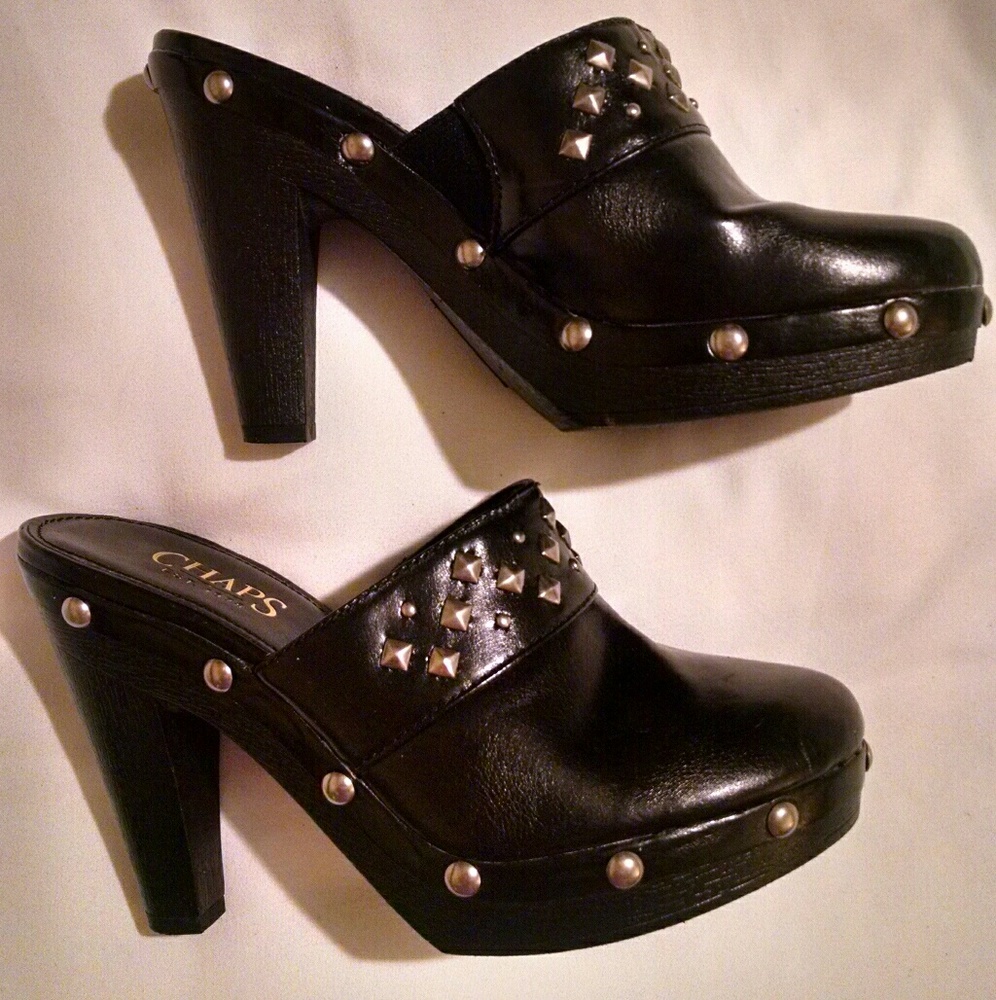 Chaps black leather clogs