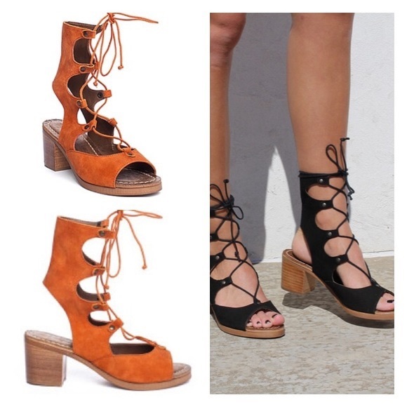 Black Boho Chic Gladiator LaceUp Block Heel Sandal - Picture 5 of 5