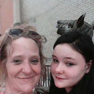 Meet your Posher, Aimee