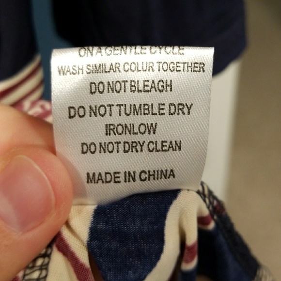 Unique Pattern Tunic - Picture 6 of 6