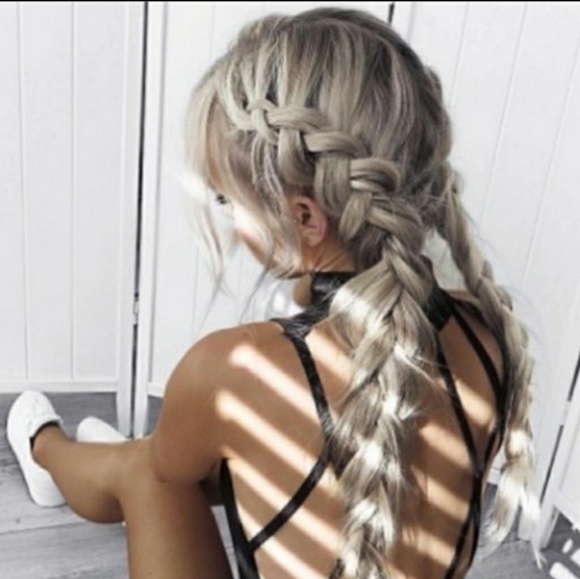 Ombre Blonde Beauty LaceFront Wig Wig 22-24inches - Picture 2 of 8