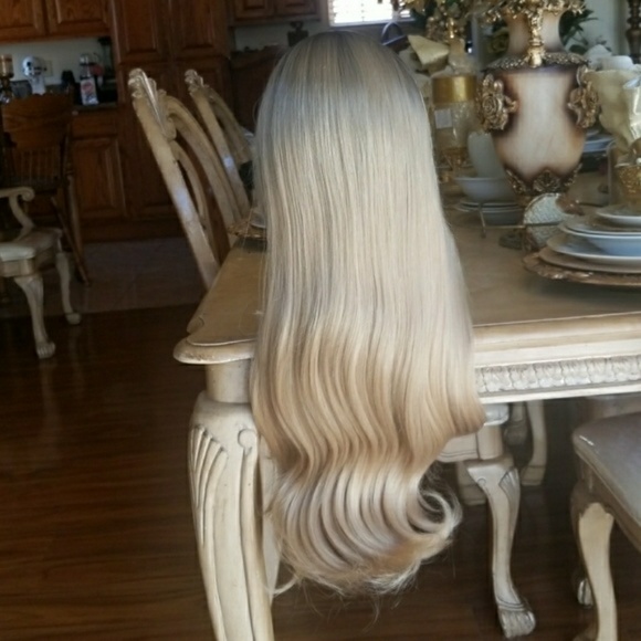 Ombre Blonde Beauty LaceFront Wig Wig 22-24inches - Picture 4 of 8