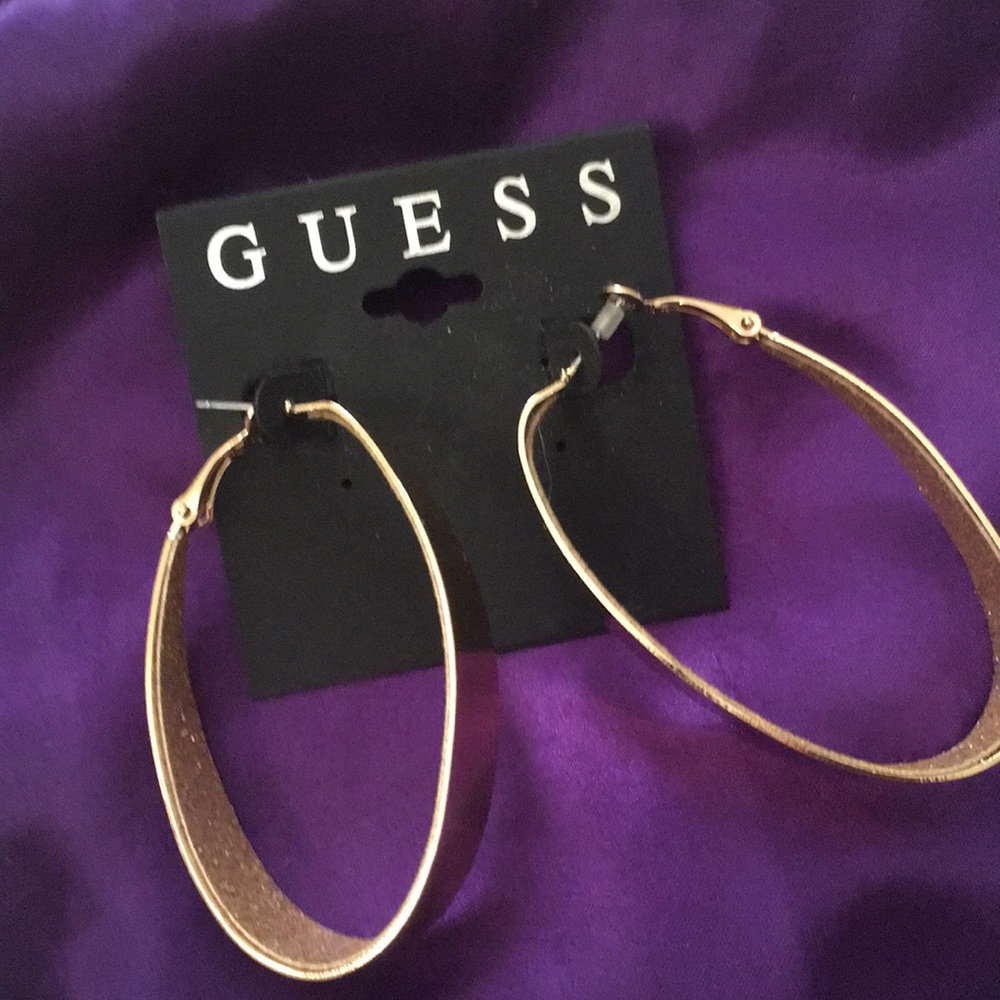New guess earrings