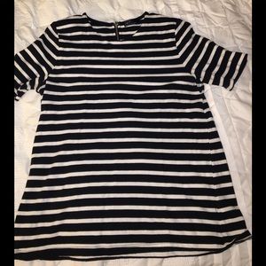 Gap Navy and white striped tee