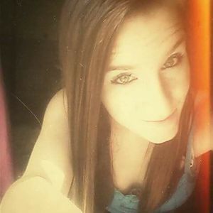 Meet your Posher, Becca