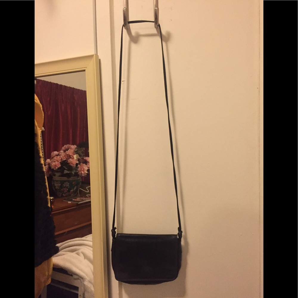 Vintage Lamoda UK leather cross body purse bag