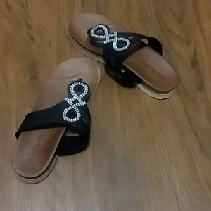Fashion sandals