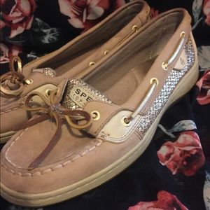 Sperry Top Sider Women's 9 with gold