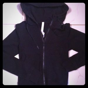 LULULEMON full zip hoodie black size 6.