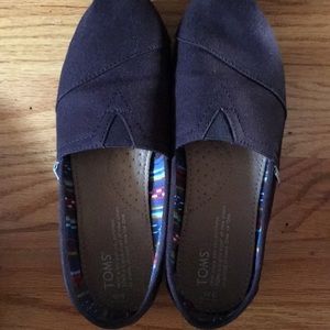 Toms shoes