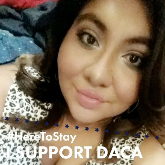 Meet your Posher, Karlie - Picture 1 of 1