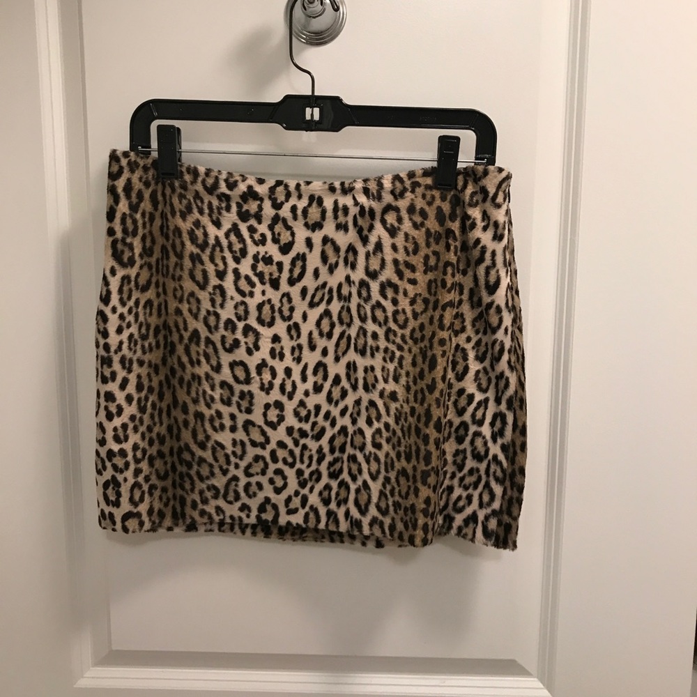 Milly Leopard Mini Skirt, Sz. 6