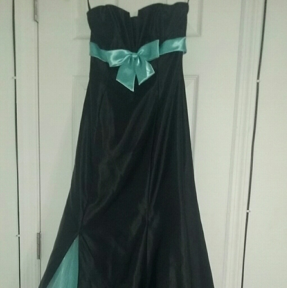 Black strapless dress with teal bow