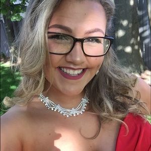 Meet your Posher, Saige