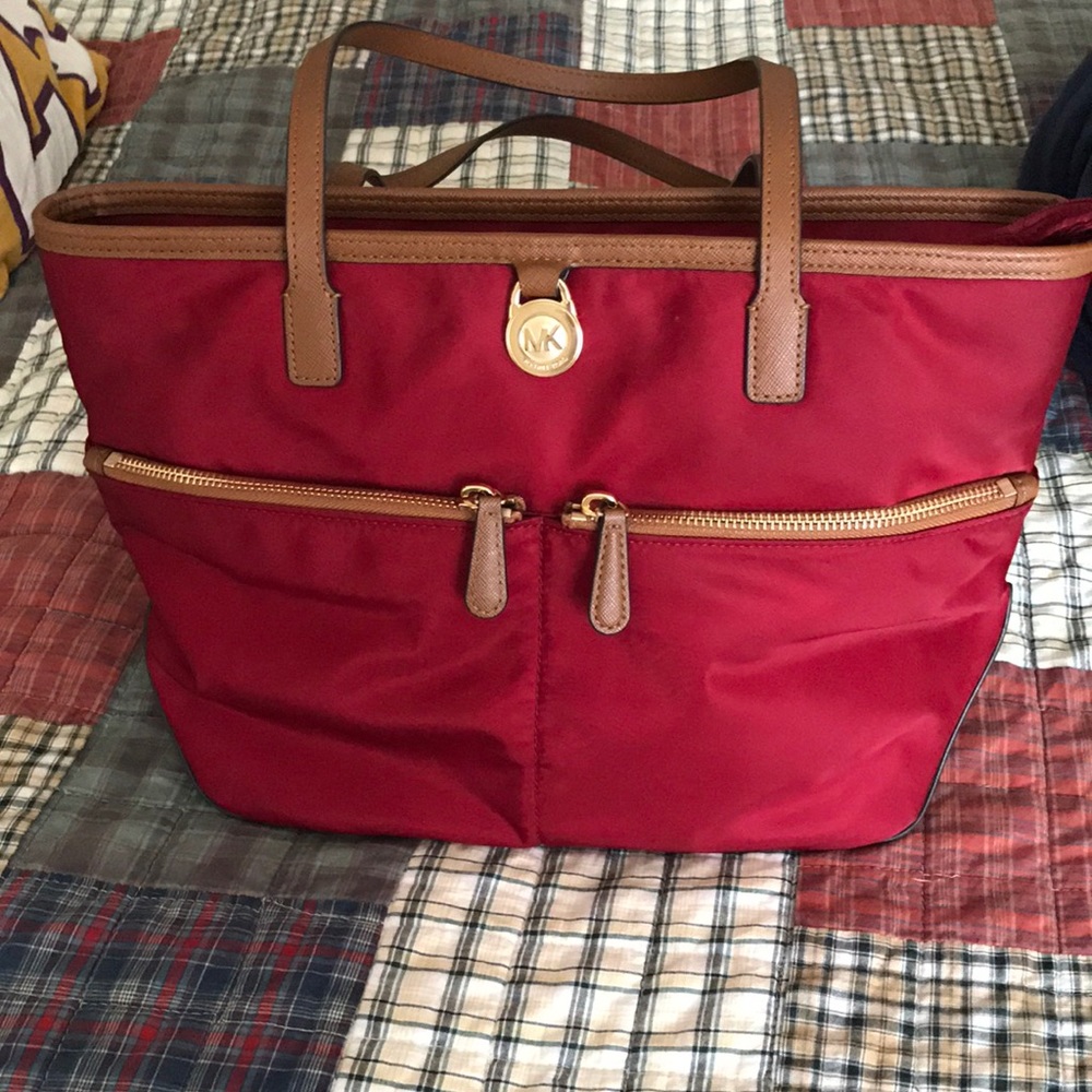 Michael kors purse