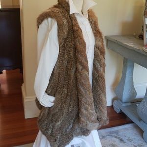 Fur vest