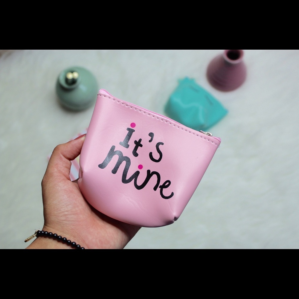 Wallet  / Make up Bag Women Chic Fashion