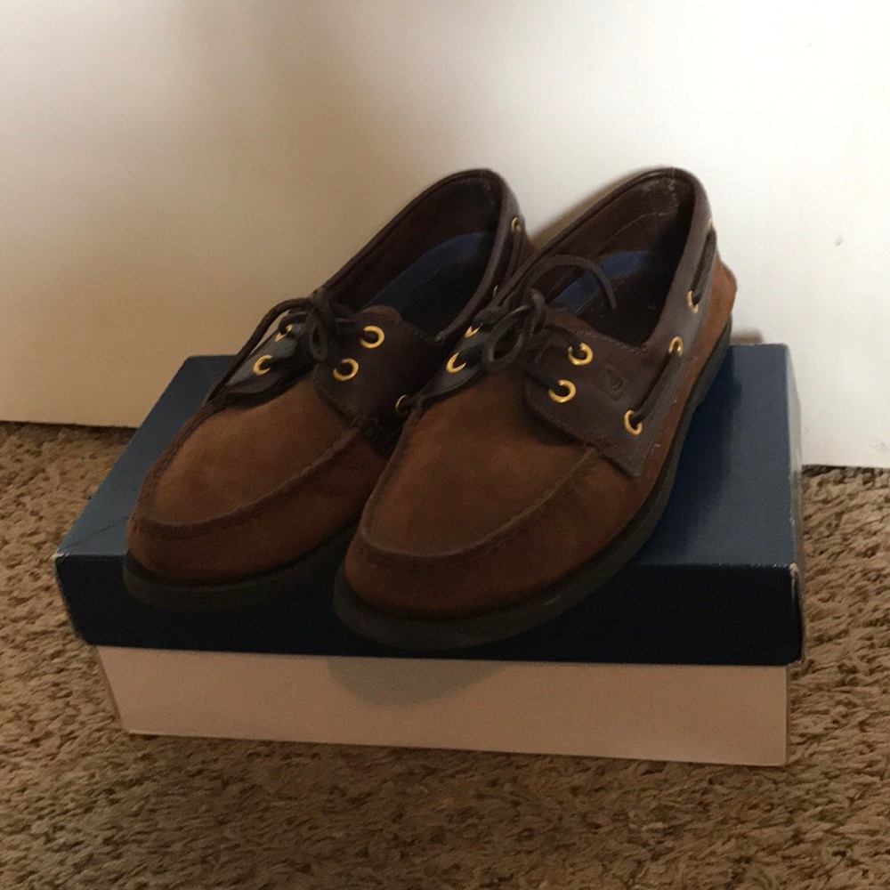 Sperry boat shoes