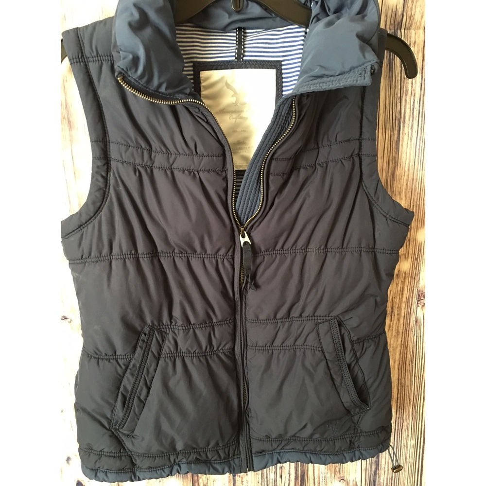 Women's American Eagle vest