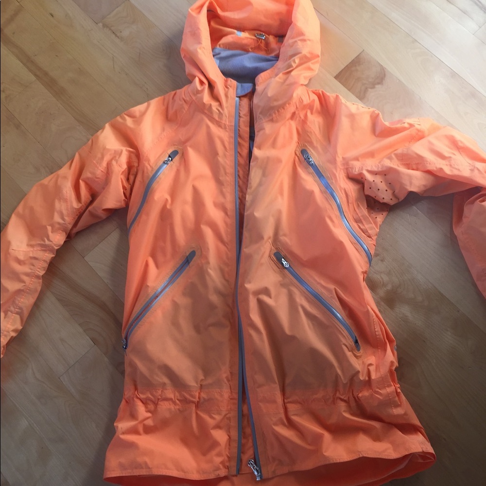 Lululemon Lined  Rain Jacket