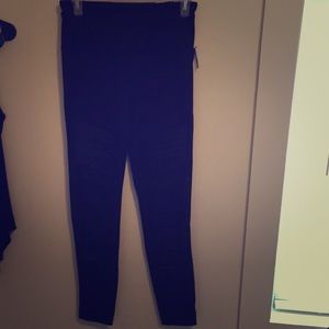 NWT VS knockout leggings dupe for Alo yoga Moto