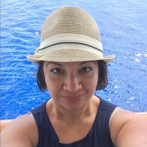 Meet your Posher, Sandra