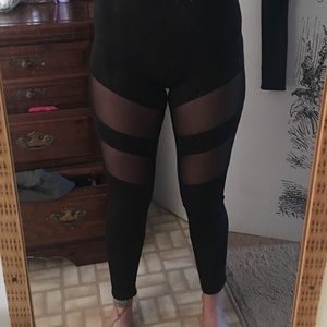 Black leggings
