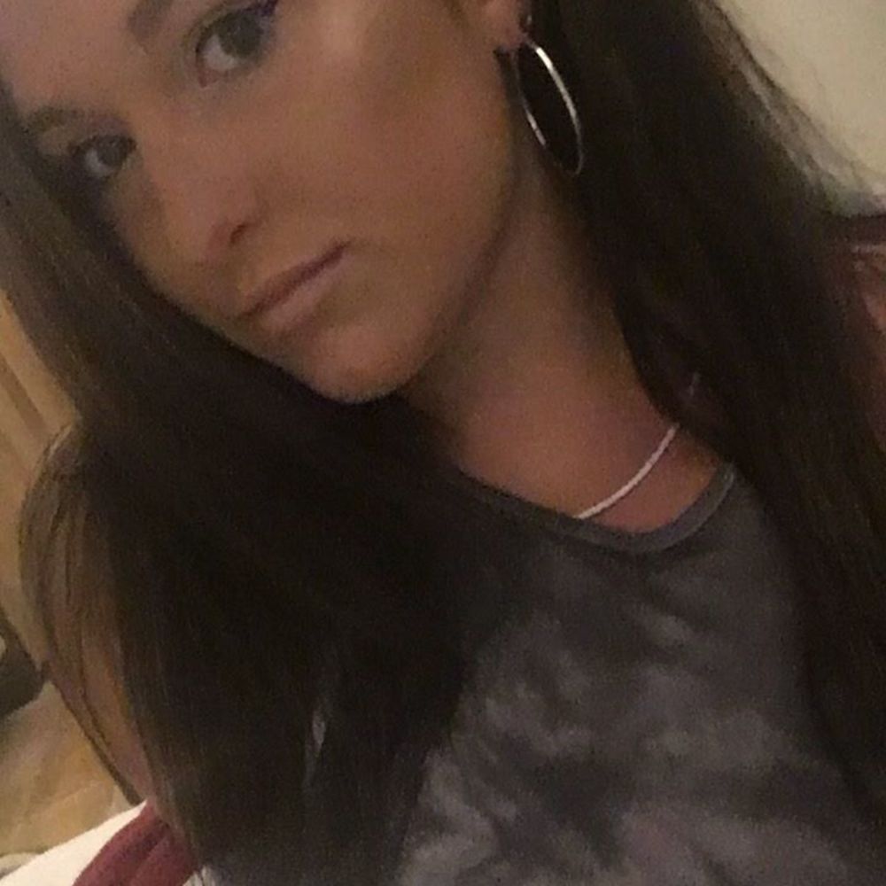 Meet your Posher, Ashleigh