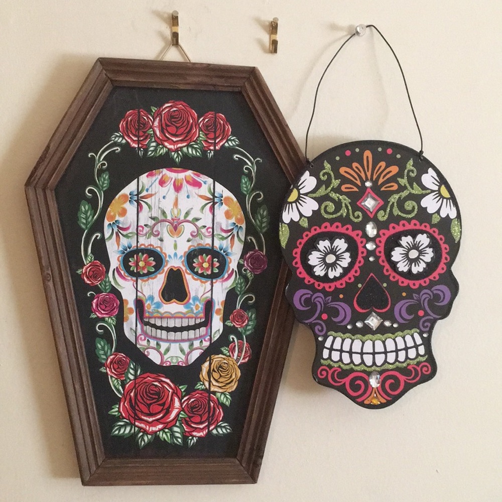 NWOT Day of the dead, sugar skull door/wall decor!