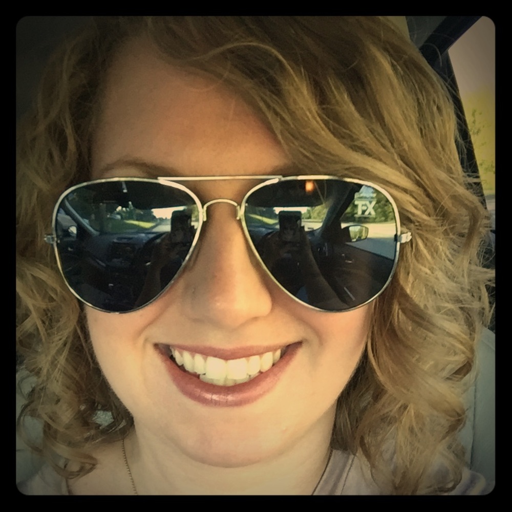 Meet Your Posher - meginstl