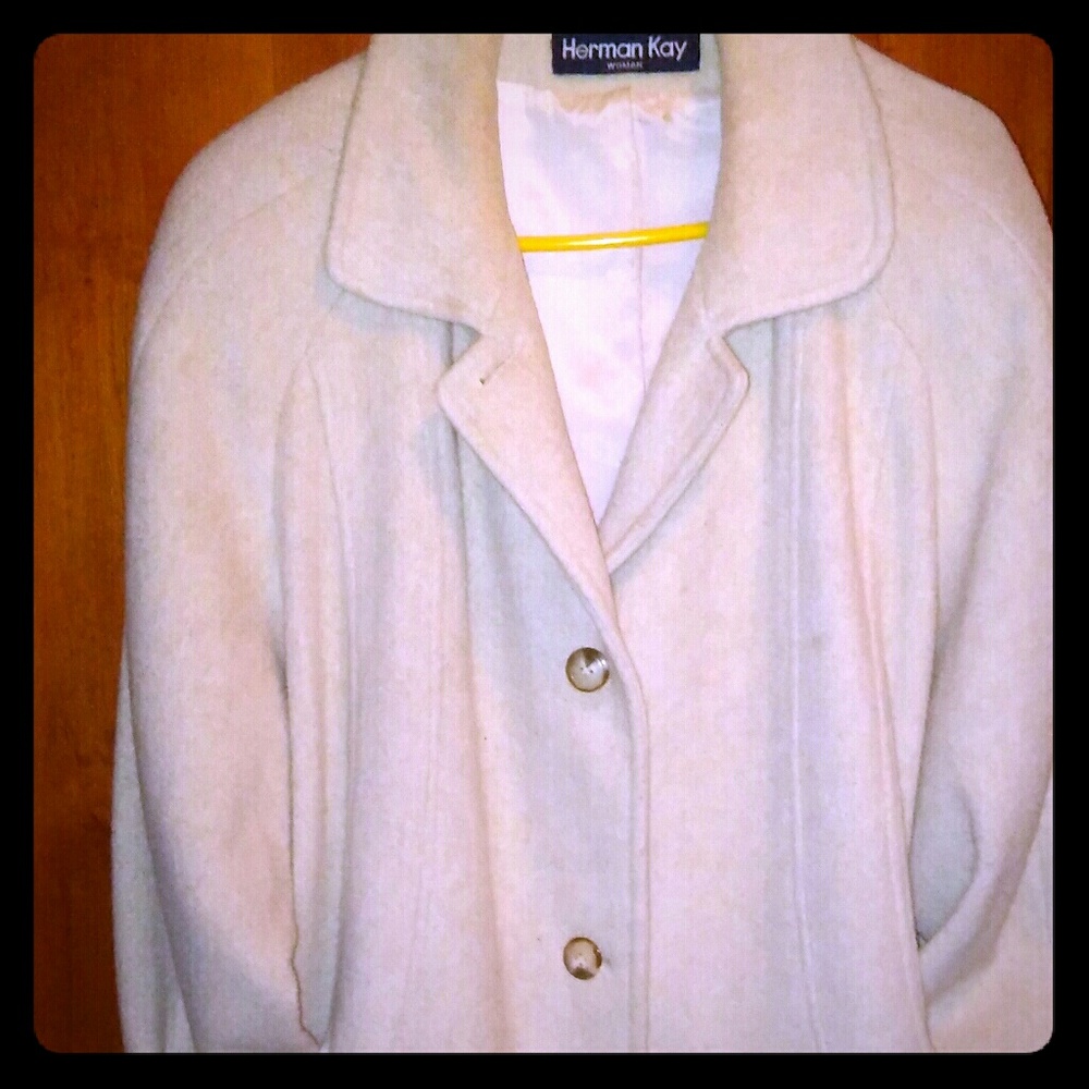 Woman's mid-length Dress Coat