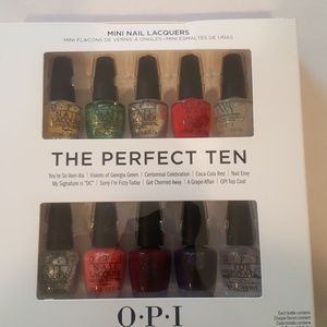 O P I Perfect Ten Nail Polish Set