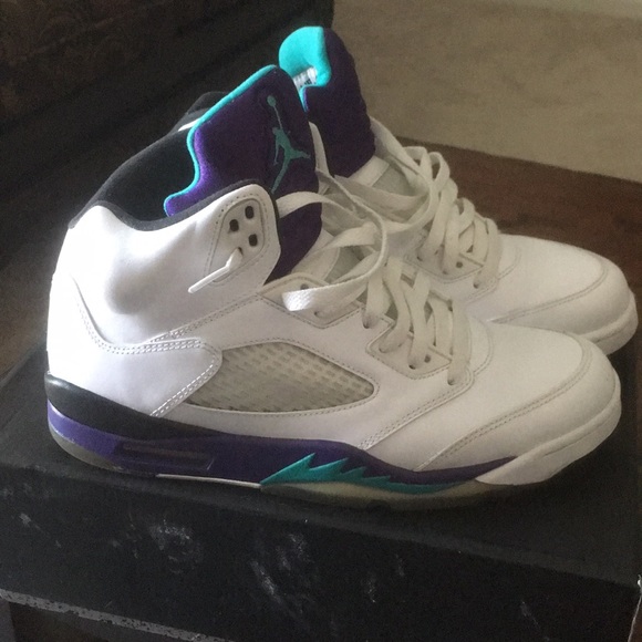 Size 10 grapes Jordan's good condition - Picture 2 of 4