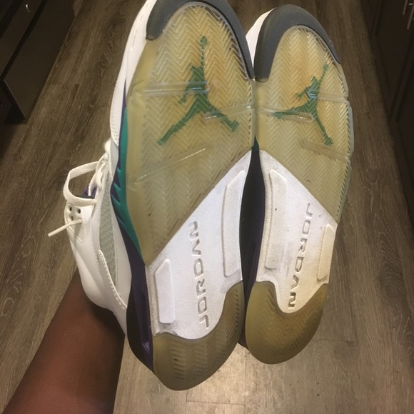 Size 10 grapes Jordan's good condition - Picture 4 of 4